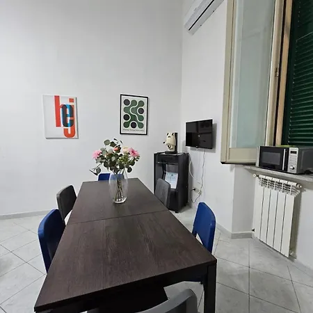 Nunzia'S House Apartment Naples Exterior photo